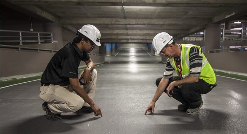 מומחה איטום